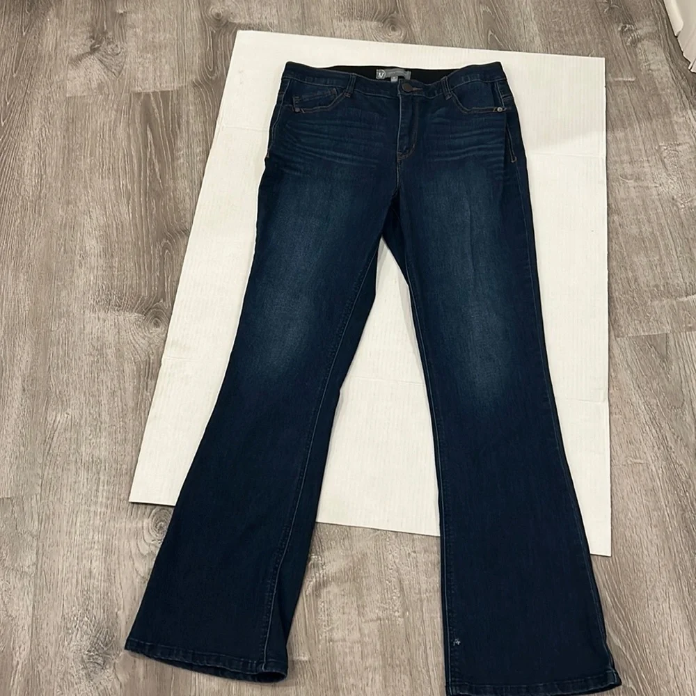NWOT WIT & WISDOM Ab-Solution Itty Bitty Bootcut Jeans Size 10 - Picture 8 of 16